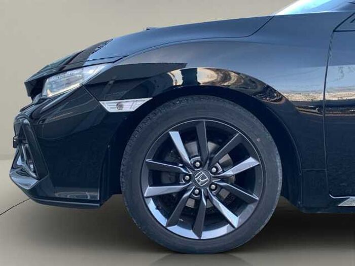 Honda Civic 1.0 Elegance Facelift REIFEN NEU!