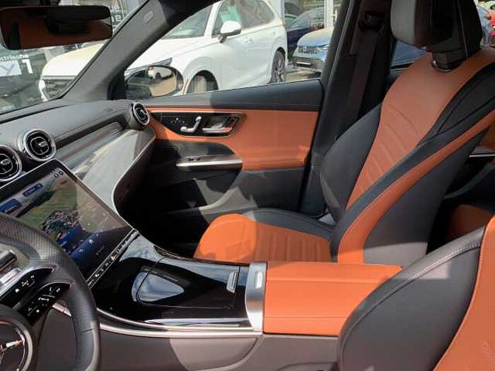 Mercedes-Benz GLC 300 d 4Matic Leder schwarz/braun