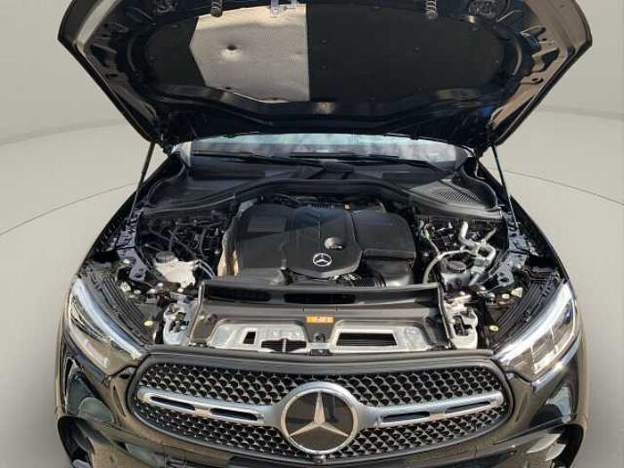Mercedes-Benz GLC 300 d 4Matic Leder schwarz/braun