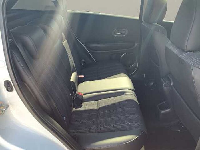 Honda HR-V Executive PANO LED NAVI