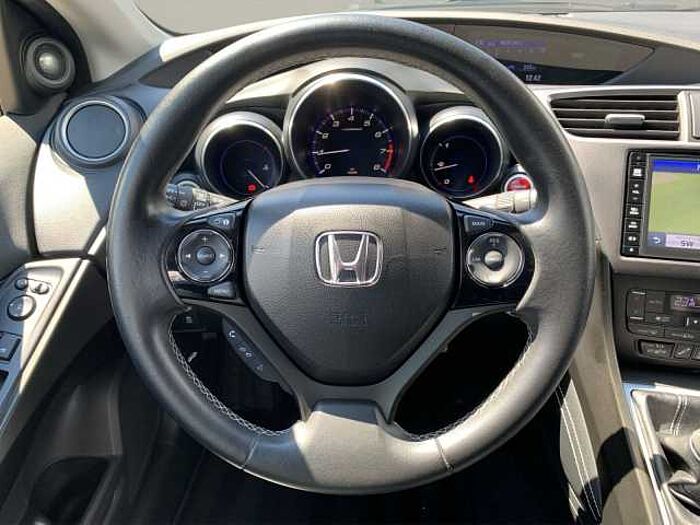 Honda Civic Tourer 1.8 Executive AHK+Winterräder