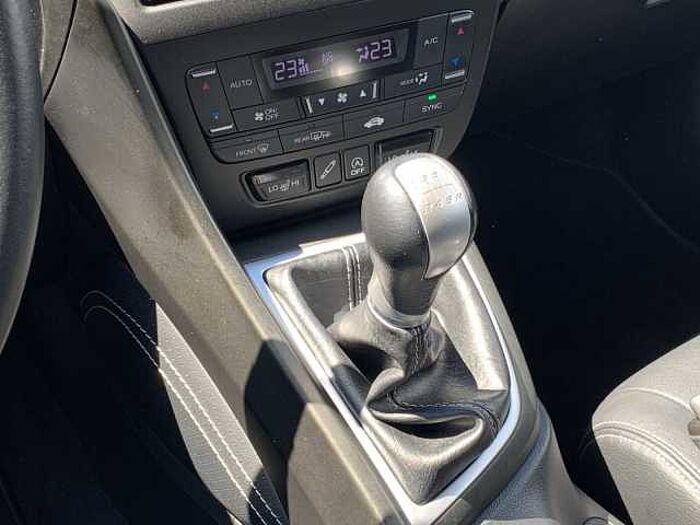 Honda Civic Tourer 1.8 Executive AHK+Winterräder