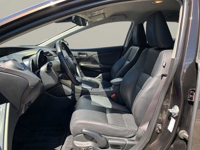 Honda Civic Tourer 1.8 Executive AHK+Winterräder