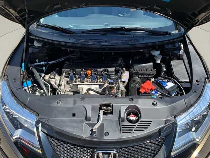 Honda Civic Tourer 1.8 Executive AHK+Winterräder