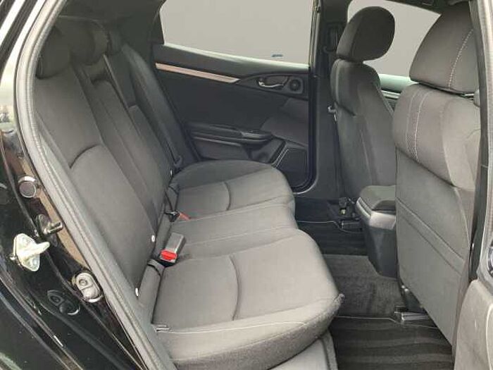 Honda Civic 1.6 i-DTEC Elegance NAVI ACC SITZHEIZ M&S